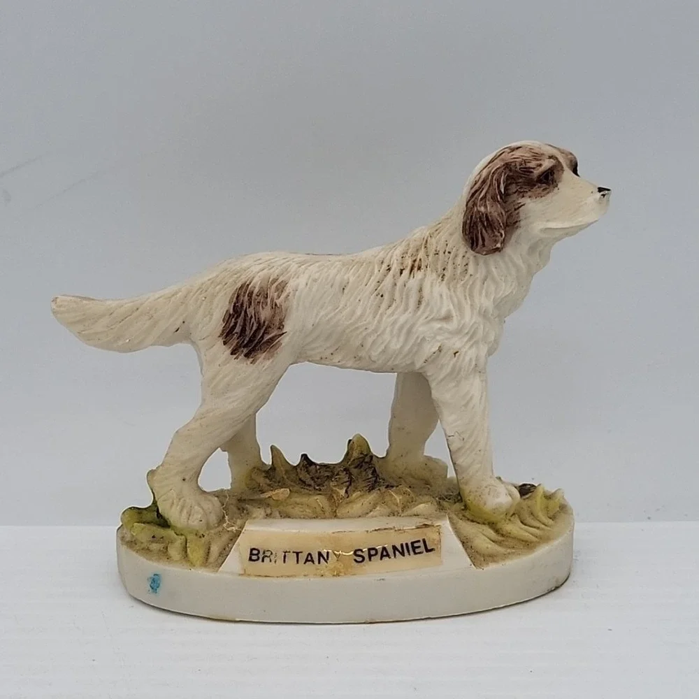 VINTAGE COLLECTIBLE BRITTANY SPANIEL DOG FIGURINE/LINT BRUSH‎ BY JASCO